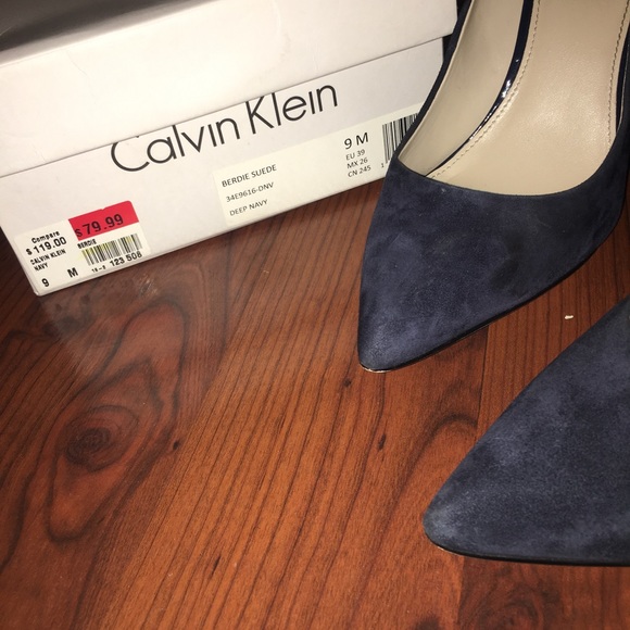 Navy Blue with Gold pendant Calvin Klein Heels - Picture 4 of 6